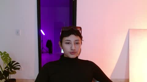 Snapshot of vandalovee chatting on January 2025 05:44:02 AM Babi Alu online show from January 2025 05:44:02 AM
