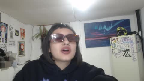 Snapshot of vandalovee chatting on January 2025 03:45:02 AM Babi Alu online show from January 2025 03:45:02 AM