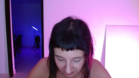 Snapshot of vandalovee chatting on January 2025 08:31:01 AM Babi Alu online show from January 2025 08:31:01 AM