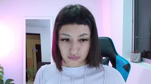 Snapshot of vandalovee chatting on January 2025 04:59:01 AM Babi Alu online show from January 2025 04:59:01 AM