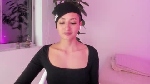 Snapshot of vandalovee chatting on July 2026 04:19:01 AM Babi Alu online show from July 2026 04:19:01 AM