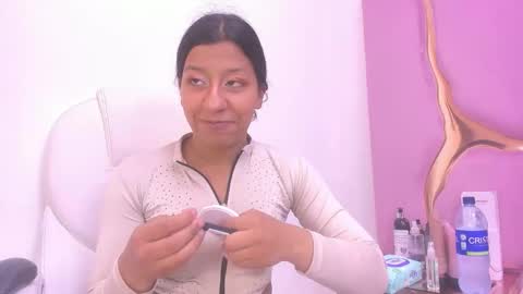 Vane online show from February 2026 08:02:02 PM