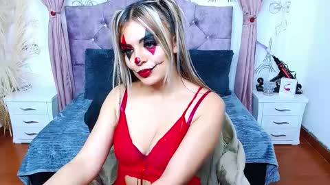 vanesa online show from October 2025 04:02:01 AM