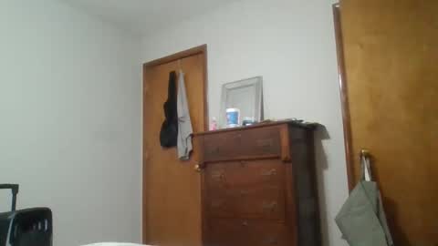 greeneyebandit online show from April 2026 10:57:01 AM