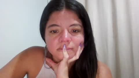 Snapshot of vanessa654864 chatting on July 2026 12:19:02 AM vanessa654864 online show from July 2026 12:19:02 AM