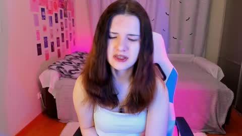 Vanessa online show from February 2025 08:54:01 PM