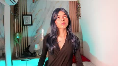 vanessa_jenner online show from July 2026 02:37:02 AM