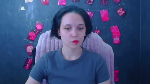 Snapshot of vanessa_lissme chatting on May 2026 11:18:01 AM Vanessa online show from May 2026 11:18:01 AM