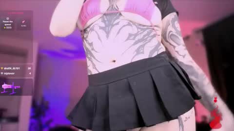 Vanessa  online show from November 2025 02:03:01 AM