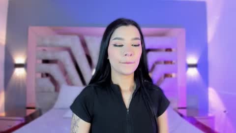 vanessaduval online show from February 2026 05:25:01 AM