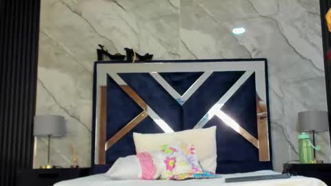 Vanessa Hard online show from February 2026 07:50:02 PM