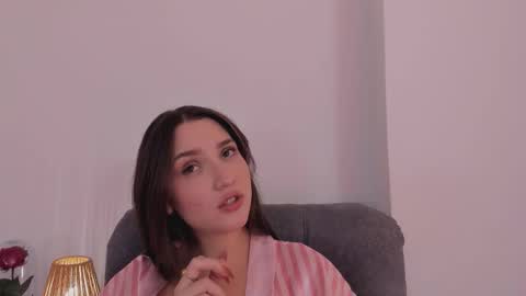 Snapshot of vanessajohnsonn chatting on February 2026 01:04:02 AM vanessajohnsonn online show from February 2026 01:04:02 AM