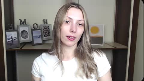 Vanessa online show from March 2026 05:38:01 PM