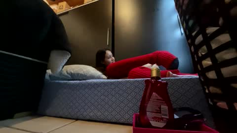 vanessapoetta online show from September 2025 07:35:01 PM