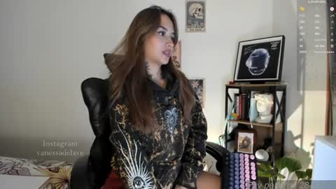 Snapshot of vanessart_ chatting on July 2026 01:55:02 AM Vanessa online show from July 2026 01:55:02 AM