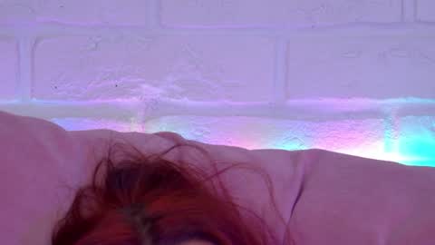 VanessaVienne online show from June 2026 02:33:01 PM