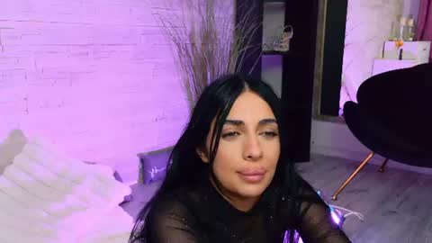 Vanessa online show from June 2026 12:32:02 AM