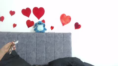 Ruby and Vanie online show from July 2026 11:03:01 PM