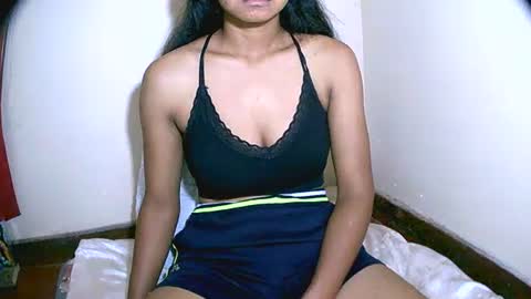 vanih27 online show from March 2026 07:01:01 AM