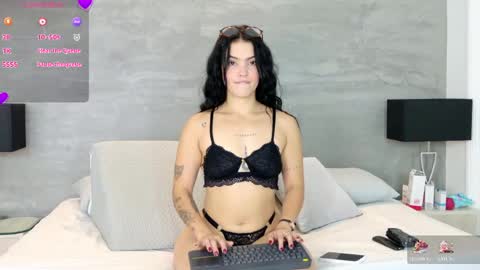 vanika_ray online show from June 2026 11:38:01 AM