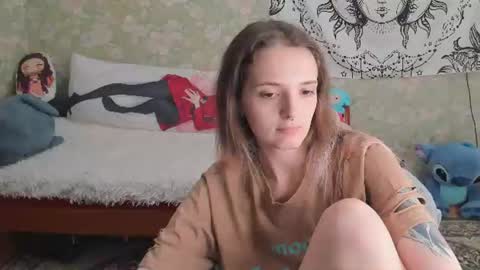 Snapshot of vanilla_arya chatting on July 2026 08:21:01 AM Adelina online show from July 2026 08:21:01 AM