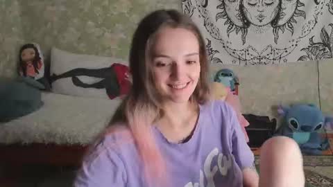 Snapshot of vanilla_arya chatting on July 2026 09:12:01 AM Adelina online show from July 2026 09:12:01 AM