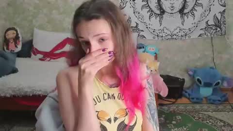 Snapshot of vanilla_arya chatting on July 2026 10:24:01 AM Adelina online show from July 2026 10:24:01 AM