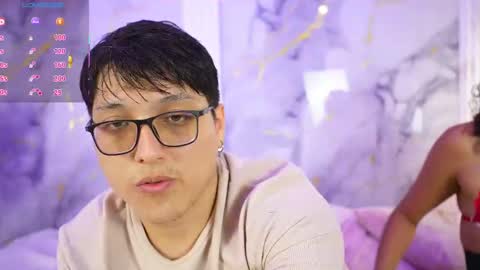 vanilla_hot_ online show from October 2025 01:31:01 PM