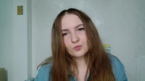 Snapshot of vanilladesire chatting on June 2026 11:42:02 AM vanilladesire online show from June 2026 11:42:02 AM