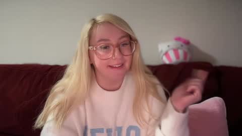 vanillapuddingpie online show from January 2025 05:02:02 AM