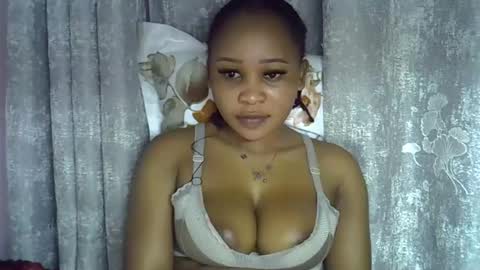 Snapshot of vanillavenus chatting on June 2026 03:07:02 PM vanillavenus online show from June 2026 03:07:02 PM