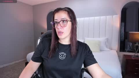 Karine online show from September 2025 11:32:01 AM