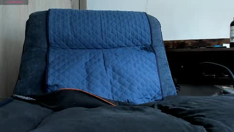 Van online show from March 2026 04:40:01 PM