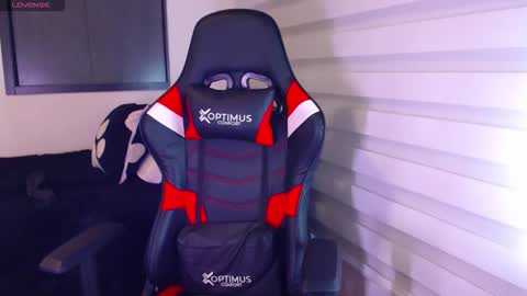 Vanesa online show from April 2026 11:13:01 PM