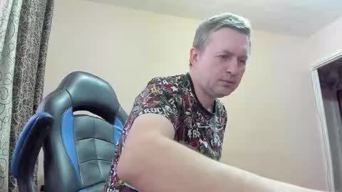 vano_822 online show from November 2025 10:04:02 AM