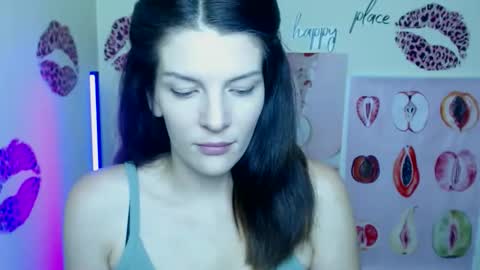 Vanessa online show from November 2025 07:24:02 PM