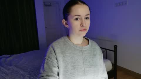 vaolietkat online show from December 2025 06:40:01 AM