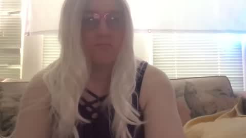 Varina online show from May 2026 07:33:01 PM