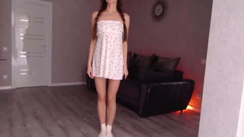 Snapshot of varonica_caprii chatting on December 2024 12:16:02 PM Varonica Caprii Online this week Monday Tuesday Thursday Friday online show from December 2024 12:16:02 PM