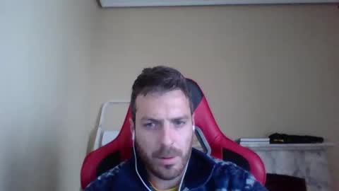 Snapshot of vascorro20 chatting on December 2024 11:45:02 AM vascorro20 online show from December 2024 11:45:02 AM