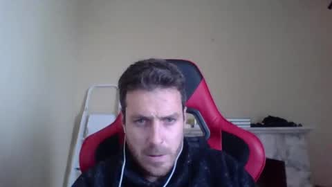 Snapshot of vascorro20 chatting on December 2024 02:11:01 PM vascorro20 online show from December 2024 02:11:01 PM