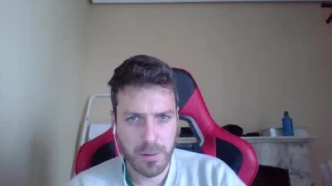 Snapshot of vascorro20 chatting on January 2025 03:40:01 PM vascorro20 online show from January 2025 03:40:01 PM