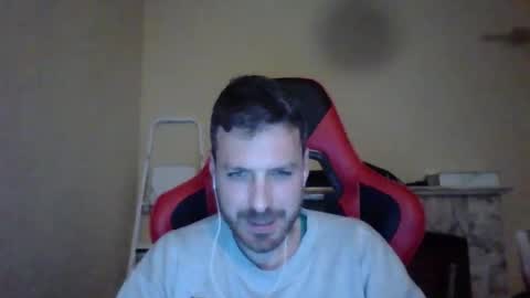 Snapshot of vascorro20 chatting on February 2025 10:10:02 PM vascorro20 online show from February 2025 10:10:02 PM