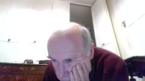 vaughan1010 online show from October 2025 09:27:01 PM