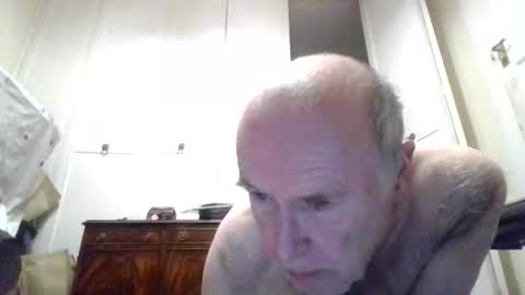 vaughan1010 online show from February 2026 09:48:02 PM