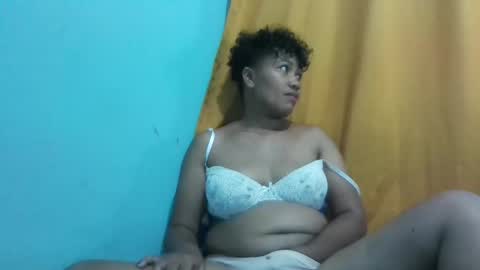 Vayannah online show from April 2026 03:07:01 PM