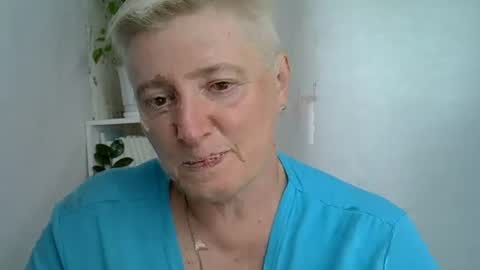 vea_motty online show from July 2026 12:58:02 PM