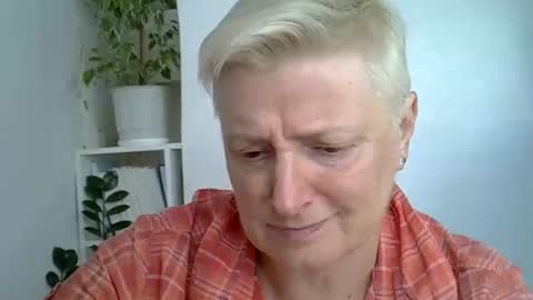 vea_motty online show from July 2026 12:56:02 PM