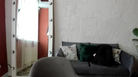 Barbara online show from October 2025 08:35:01 AM