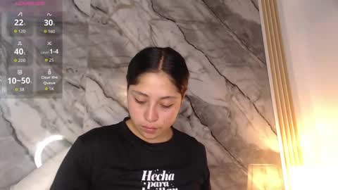 Isabella online show from April 2026 08:47:01 PM